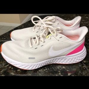 Women’s Nike Shoes